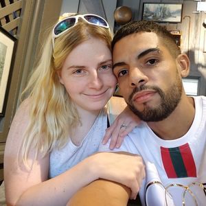 Meet your Posher, Helen